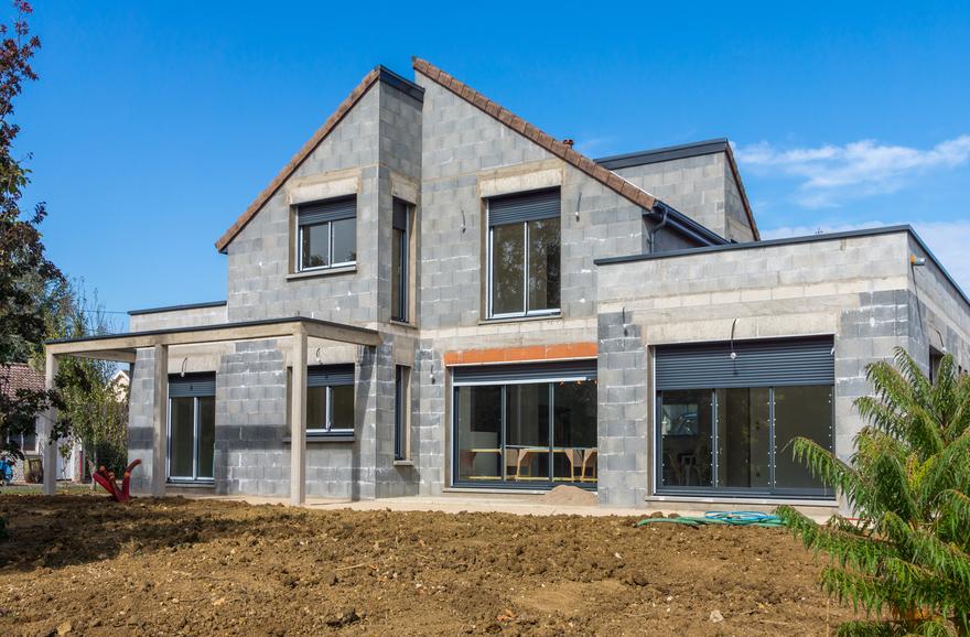 Stabilité des mises en chantier en ce début d'été, malgré un recul des permis