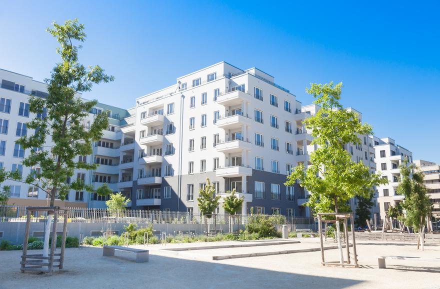 Immobilier : vers moins de constructions neuves, mais des logements à adapter