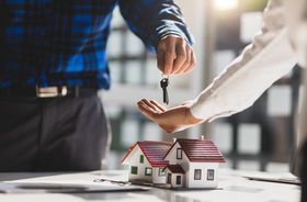 Taux immobiliers : une baisse significative qui redonne du pouvoir d'achat aux ménages ?