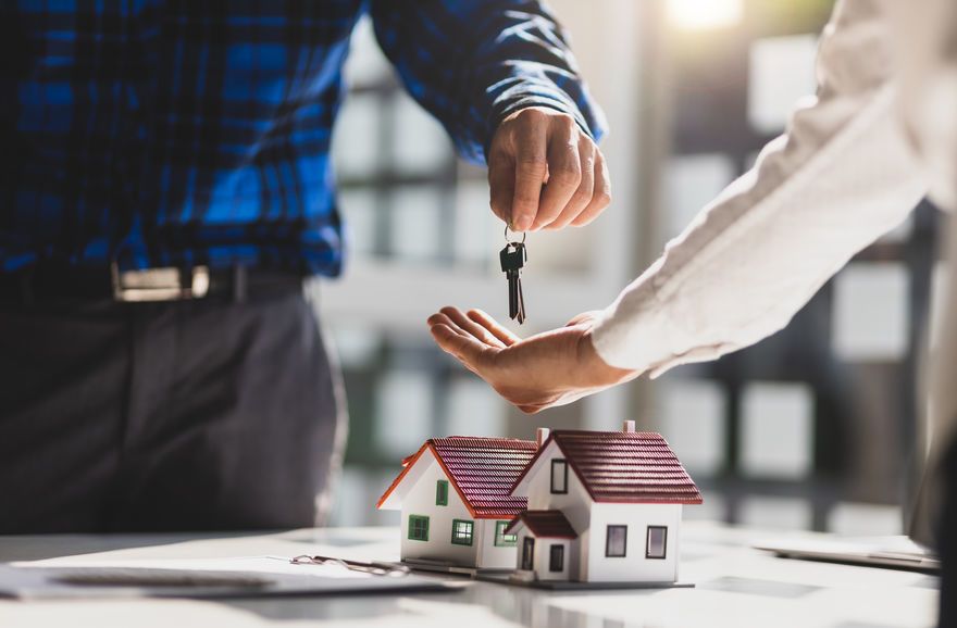 Taux immobiliers : une baisse significative qui redonne du pouvoir d'achat aux ménages ?
